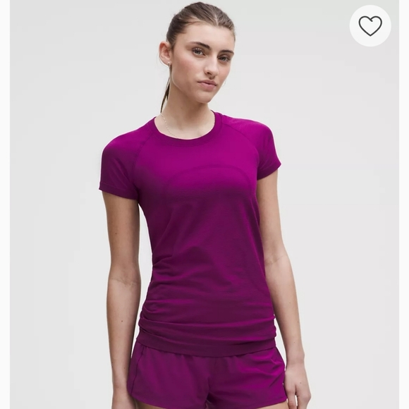 lululemon athletica Tops - Lululemon Athletica Swiftly Hip Length Size 6 Chilled Grape